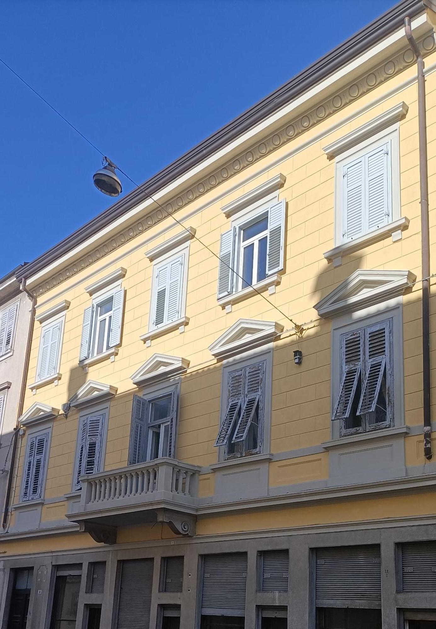 Loving My Rooms 1 - Deliziosa Mansarda In Centro Gorizia Ngoại thất bức ảnh
